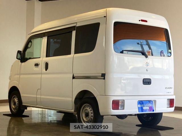 Suzuki EVERY 2016-06 301587-2