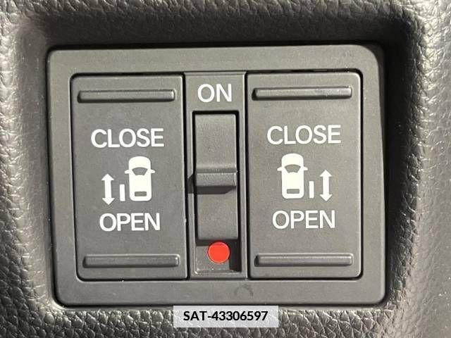 Honda N BOX CUSTOM 2018-05 344036-4