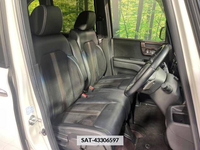 Honda N BOX CUSTOM 2018-05 344036-8