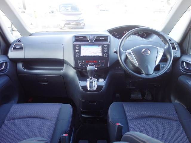 Nissan SERENA 2010-12 2832-6