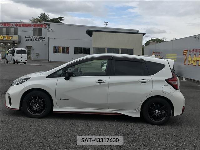 Nissan NOTE 2017-06 279988-7