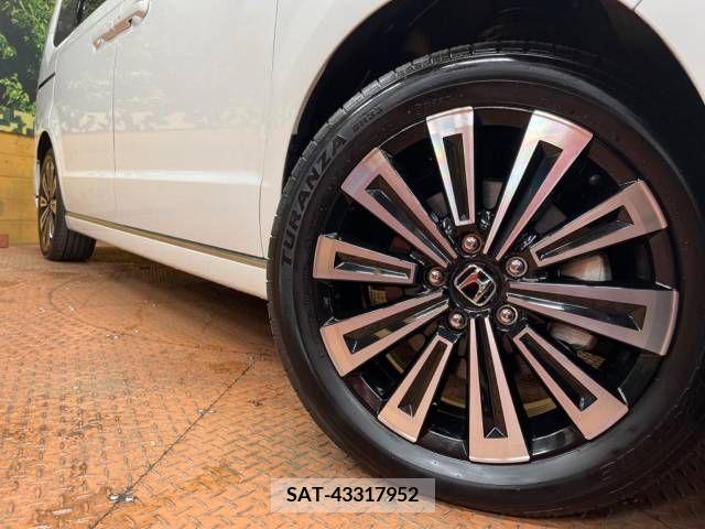 Honda e 2022-08 233880-14