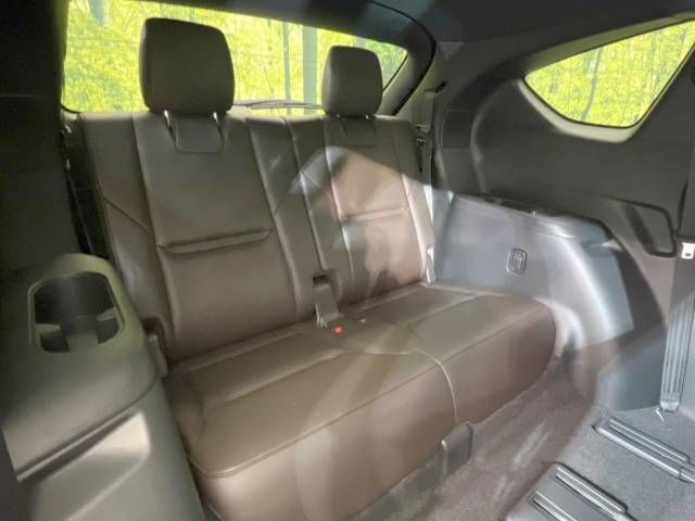 Mazda CX-8 2018-07 15569-10