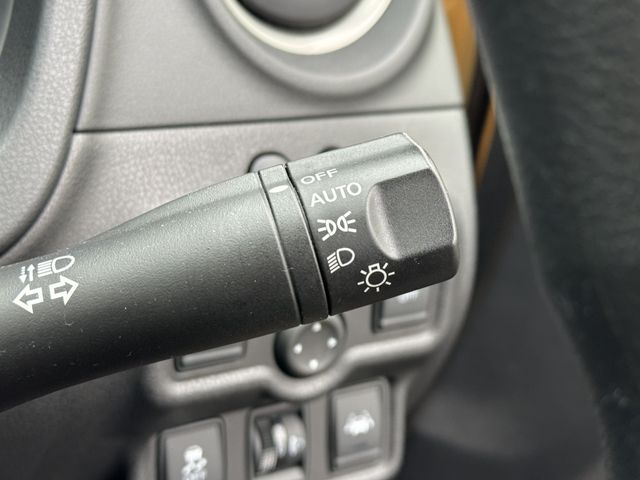 Nissan NOTE 2017-03 196534-15