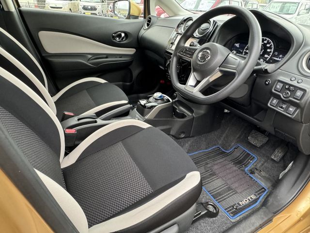Nissan NOTE 2017-03 196534-20