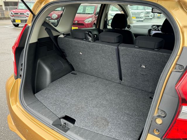 Nissan NOTE 2017-03 196534-27