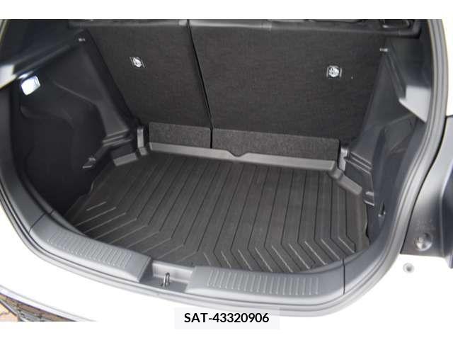 Toyota AQUA 2022-12 220741-14