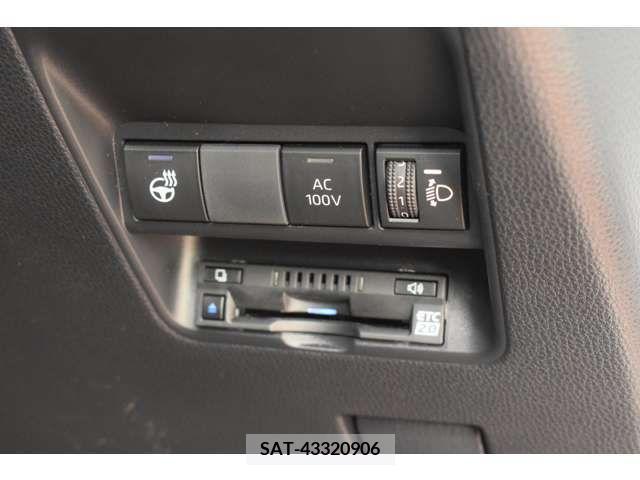 Toyota AQUA 2022-12 220741-12