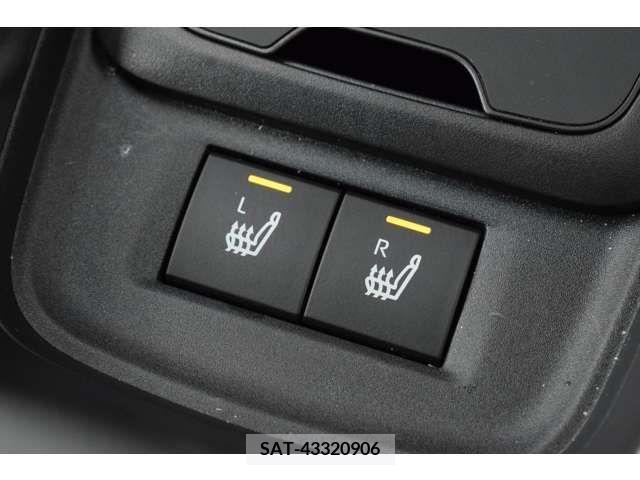 Toyota AQUA 2022-12 220741-11