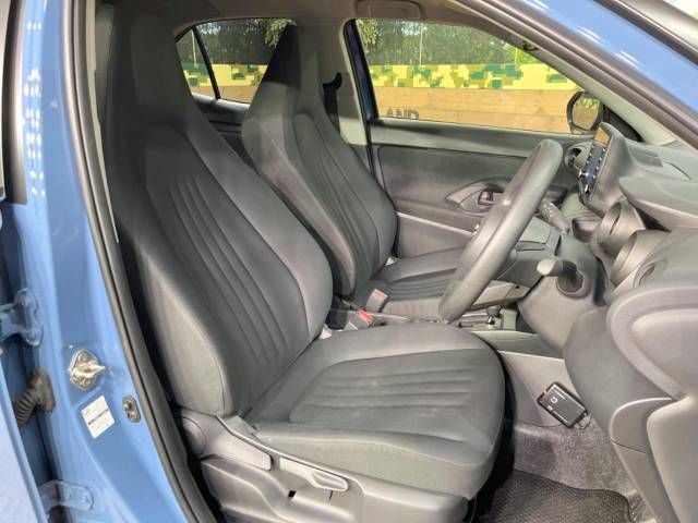 Toyota YARIS CROSS 2023-03 194163-9