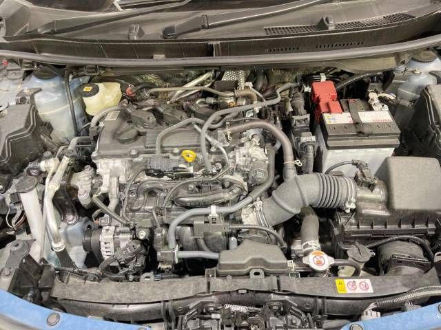 Toyota YARIS CROSS 2023-03 194163-18