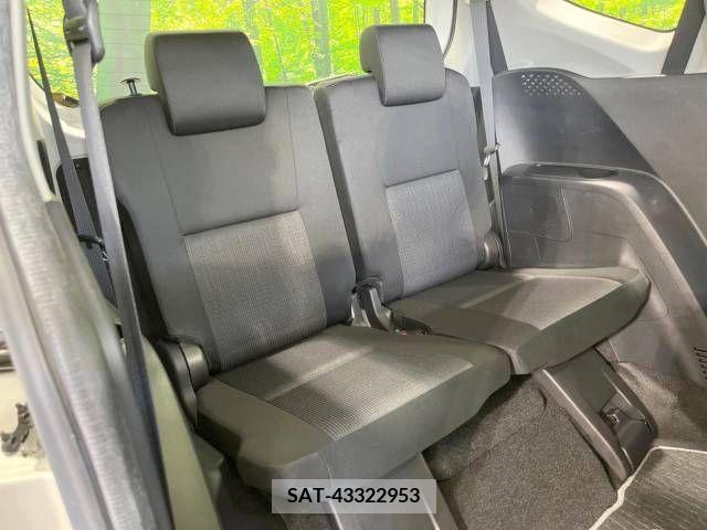 Toyota SIENTA 2019-03 298347-4