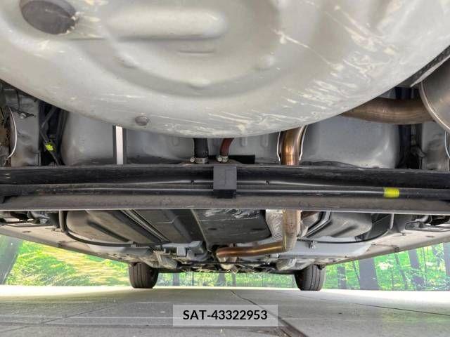 Toyota SIENTA 2019-03 298347-19