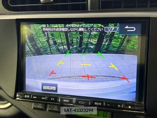Toyota AQUA 2013-07 339089-3