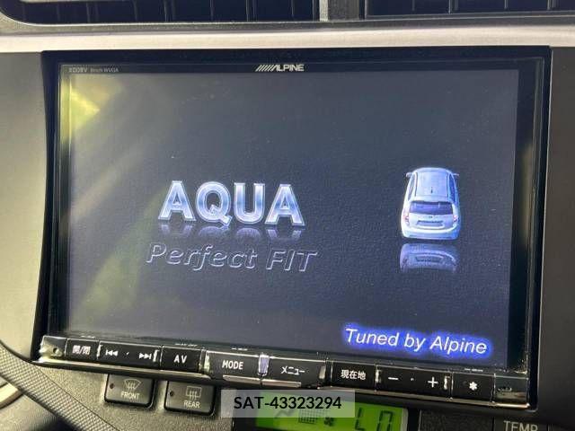 Toyota AQUA 2013-07 339089-2
