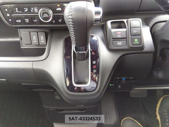 Honda N BOX CUSTOM 2024-02 330663-16