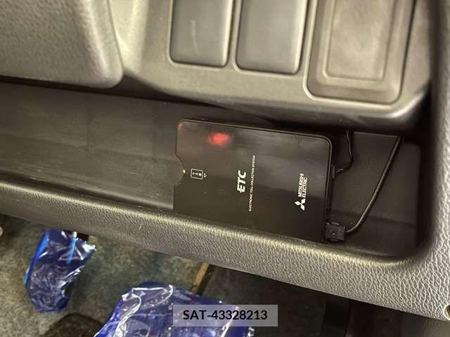 Mitsubishi EK CUSTOM 2014-02 216876-16