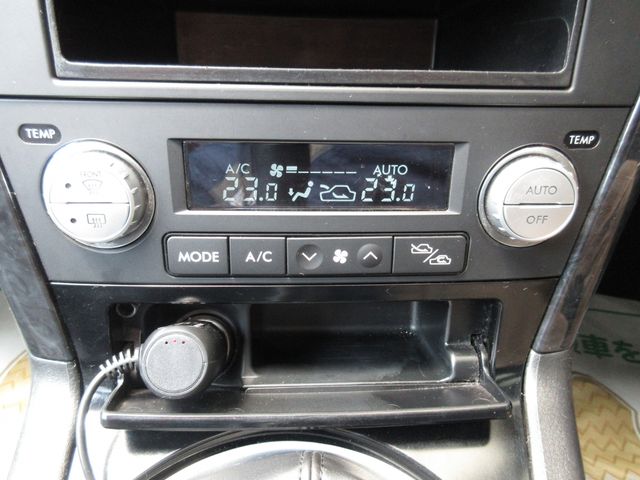 Subaru LEGACY 2009-01 1953-19
