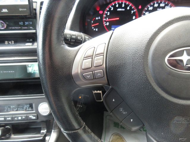 Subaru LEGACY 2009-01 1953-20