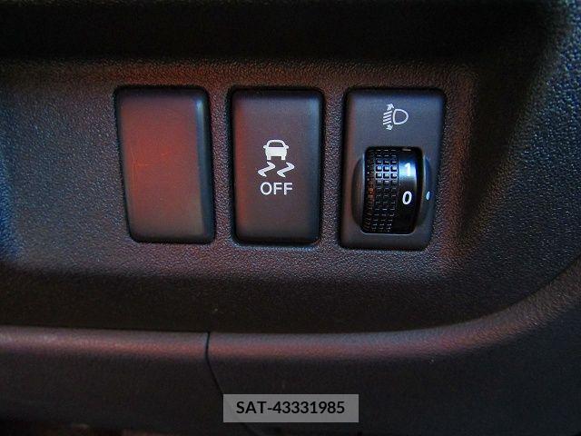 Nissan MARCH 2017-01 218857-17