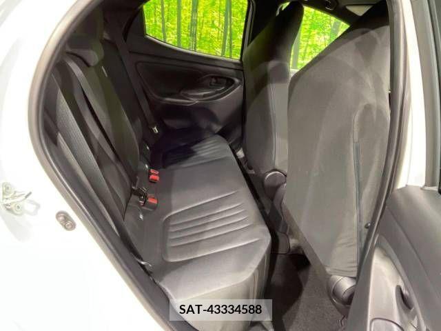 Toyota YARIS 2022-11 290834-9