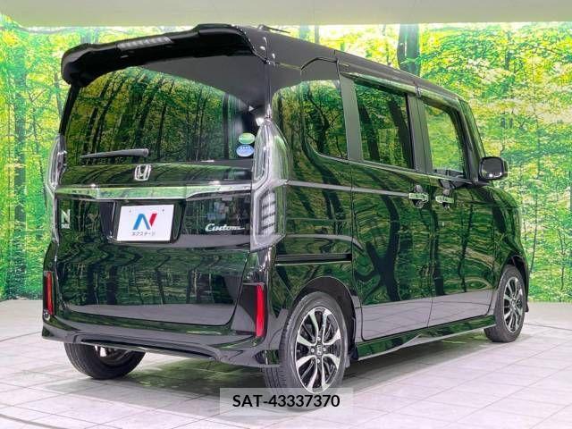 Honda N BOX CUSTOM 2019-09 307065-17