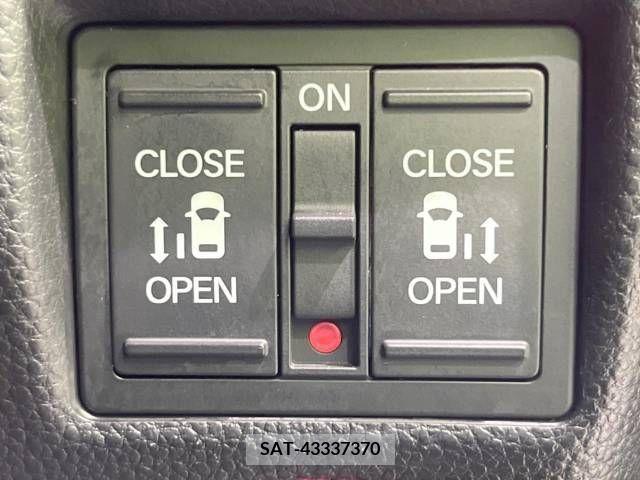 Honda N BOX CUSTOM 2019-09 307065-4