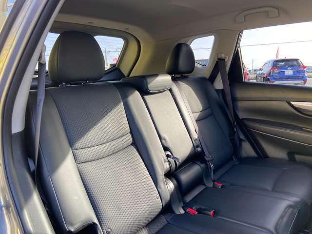 Nissan X-TRAIL 2017-09 182115-4