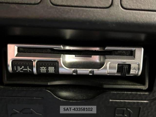 Toyota TANK 2018-02 394457-6