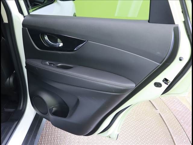 Nissan X-TRAIL 2020-07 9285-25