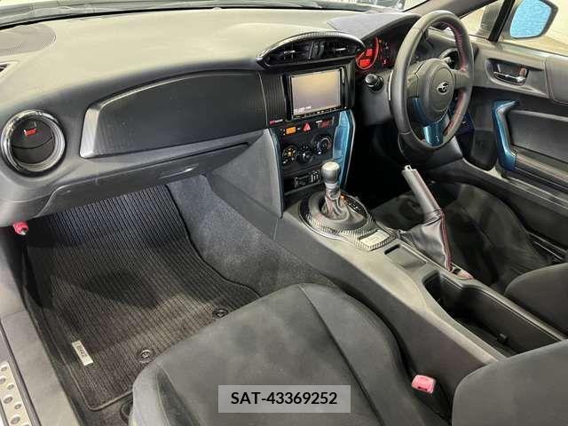 Subaru BRZ 2013-03 238919-18