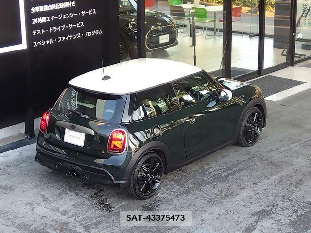 Bmw MINI 2023-08 351359-3