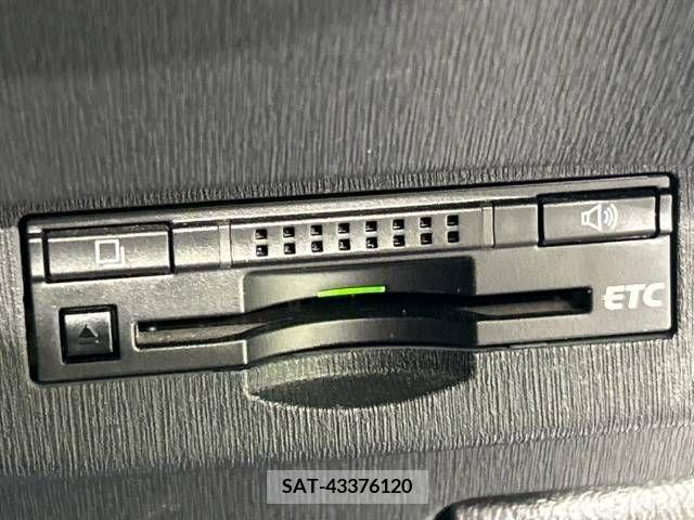 Toyota PRIUS 2013-11 322138-3