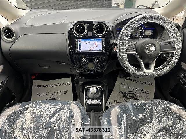 Nissan NOTE 2017-02 208875-1