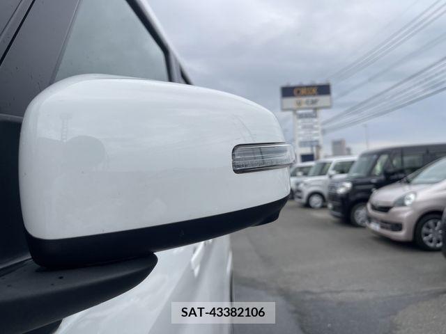 Nissan ROOX 2020-04 229489-3
