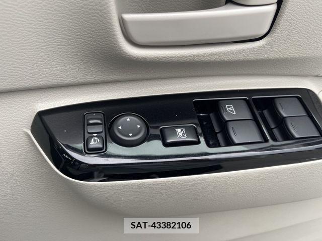 Nissan ROOX 2020-04 229489-13