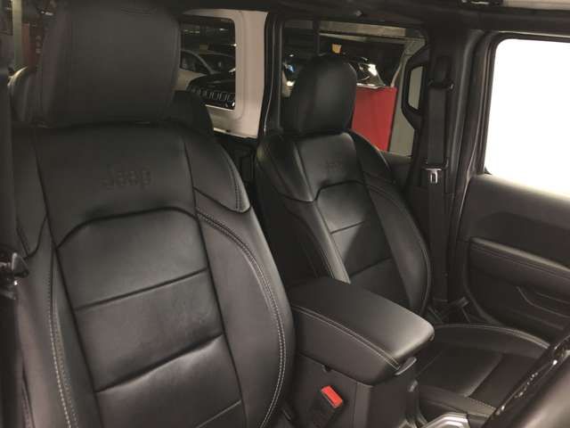 Jeep WRANGLER 2021-03 26518-11