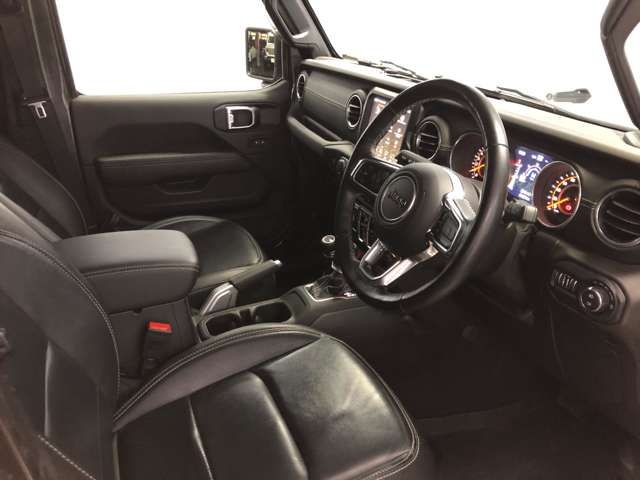 Jeep WRANGLER 2021-03 26518-1