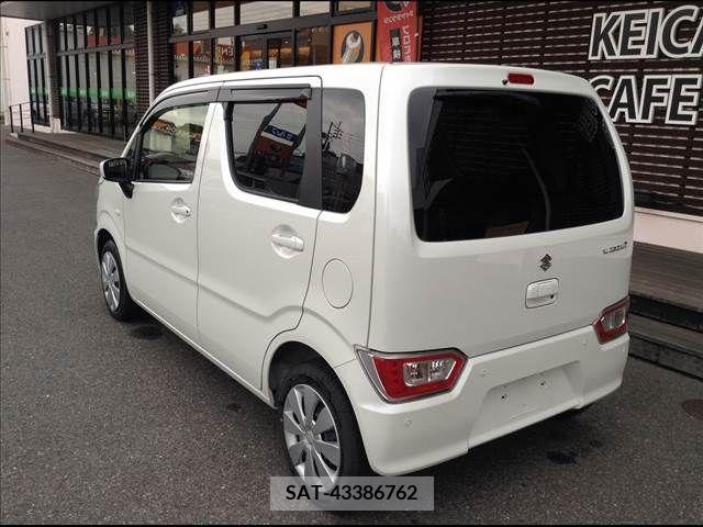 Suzuki WAGON R 2022-11 247443-6
