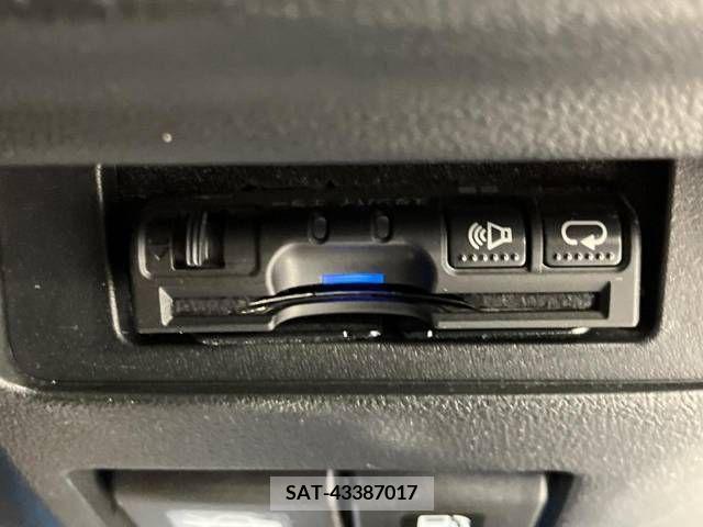 Nissan JUKE 2016-07 274014-6