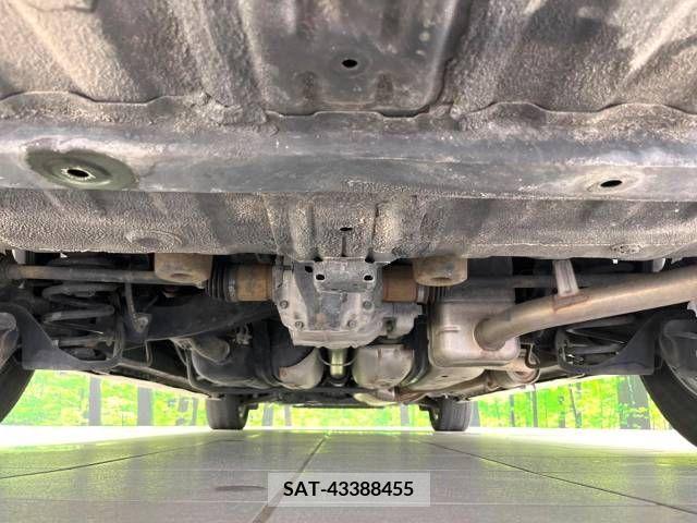 Honda e 2014-11 329567-19