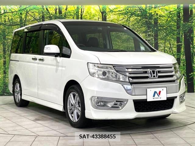 Honda e 2014-11 329567-16