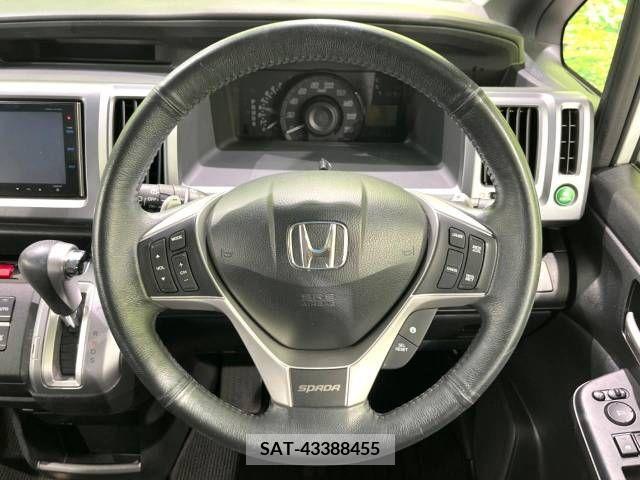 Honda e 2014-11 329567-11