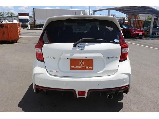 Nissan NOTE 2018-02 7012-3