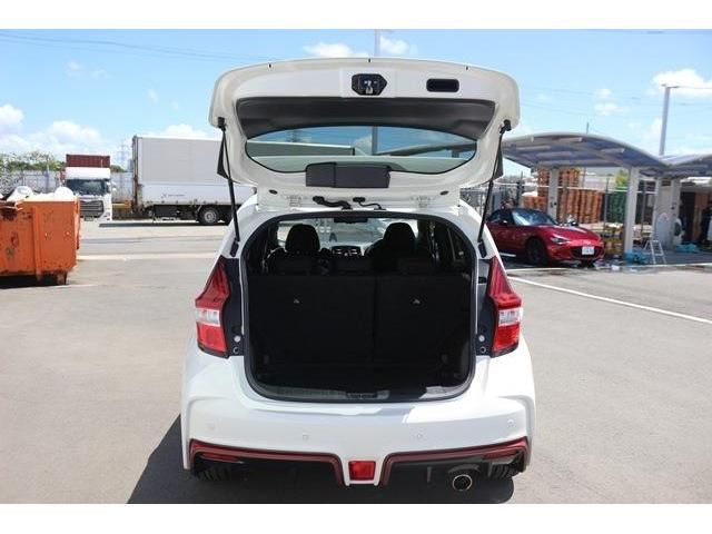 Nissan NOTE 2018-02 7012-9