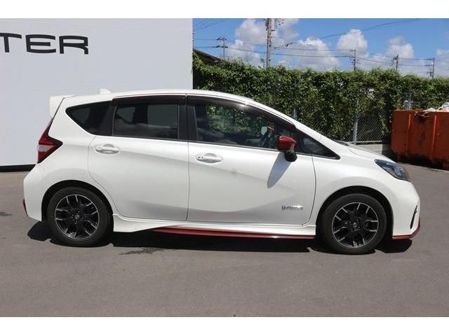 Nissan NOTE 2018-02 7012-2