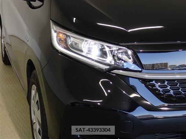 Honda FREED HYBRID 2022-04 213216-8