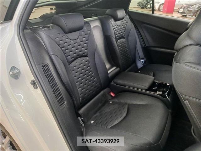 Toyota PRIUS PHV 2017-03 382637-20