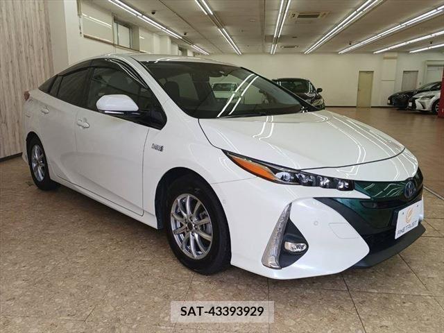 Toyota PRIUS PHV 2017-03 382637-2