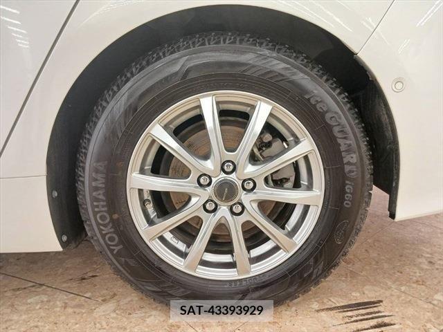 Toyota PRIUS PHV 2017-03 382637-17